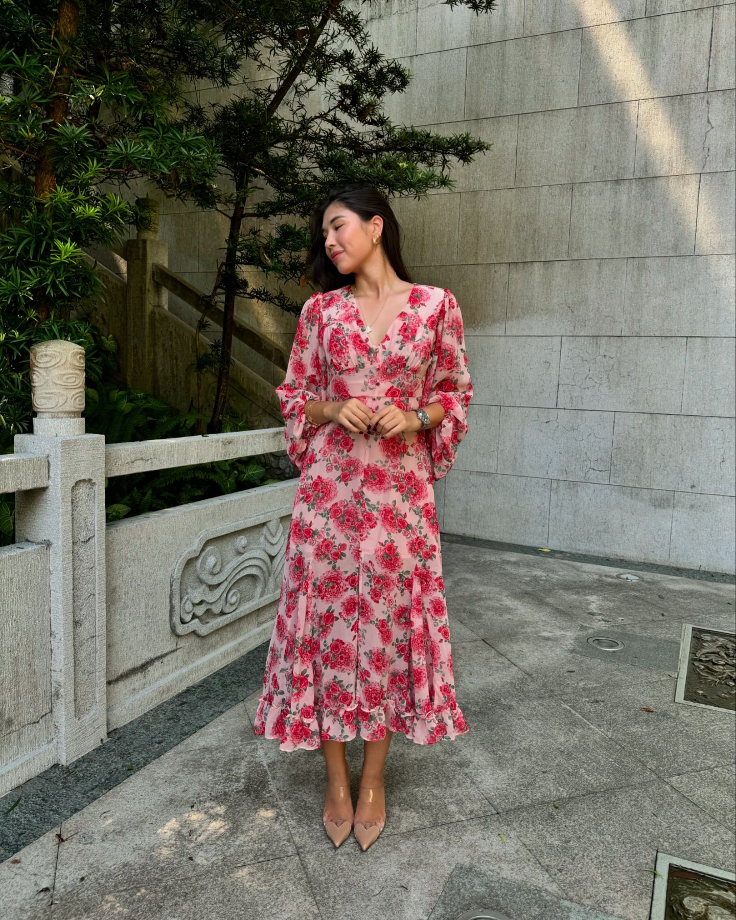 Fashion V-neck Floral Lantern Sleeve Dress