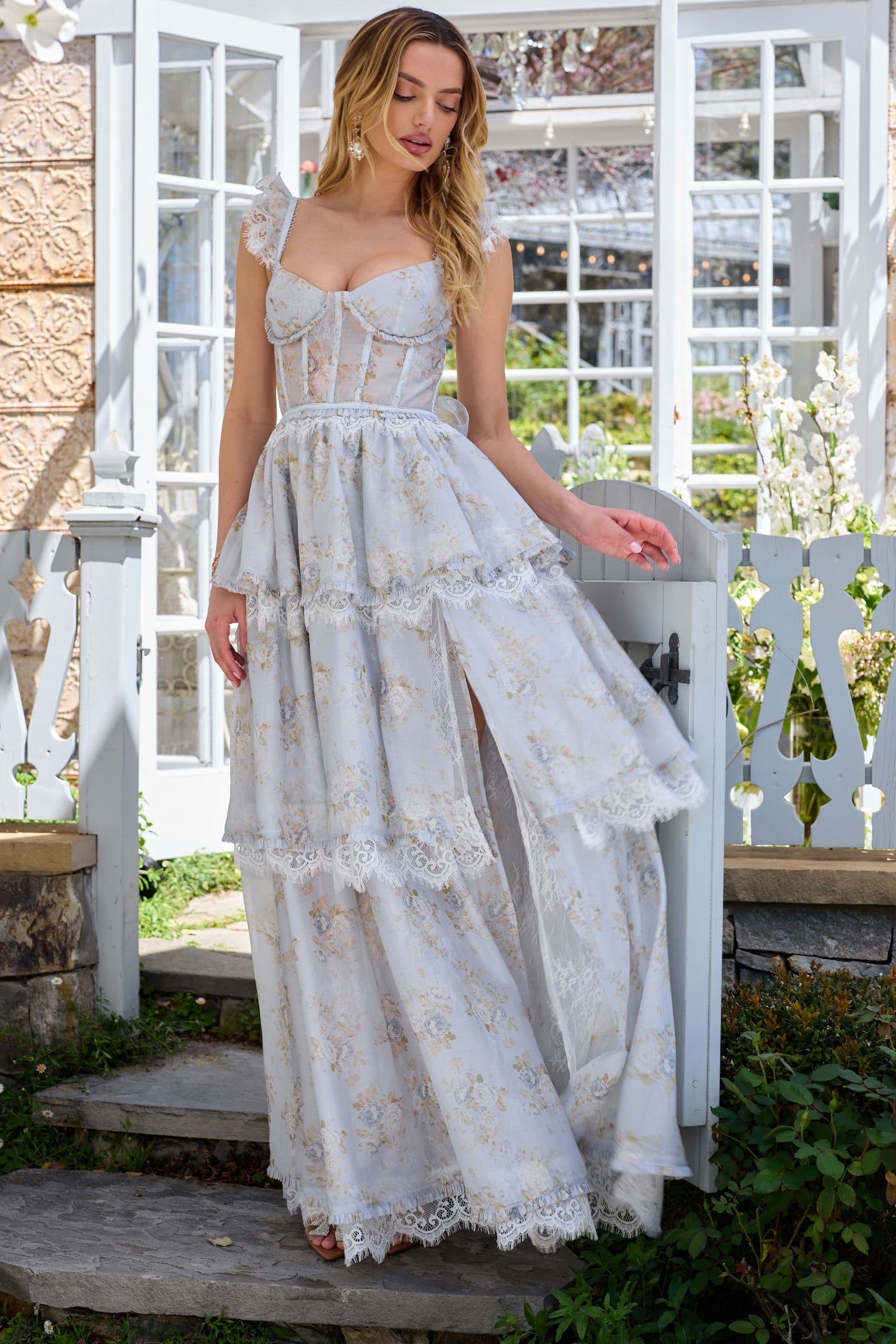 The Jolie Dress in Victorian Blue Roses